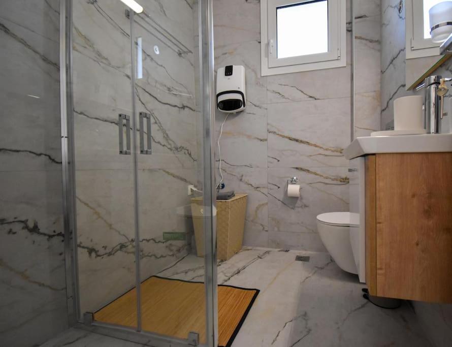 Glyfada Maisonette By Taurus Athens
